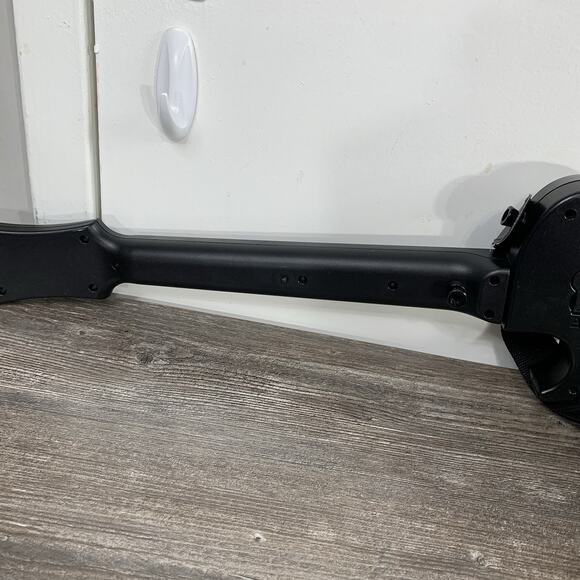 Nintendo Wii Guitar Hero Controller Gibson Les Paul RedOctane 95125.805 W/ Strap - Picture 6 of 10